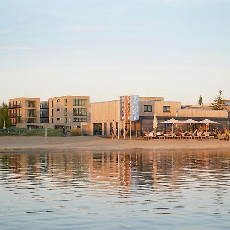 Beach Front Apartment In Lembruch-Duemmer See Экстерьер фото
