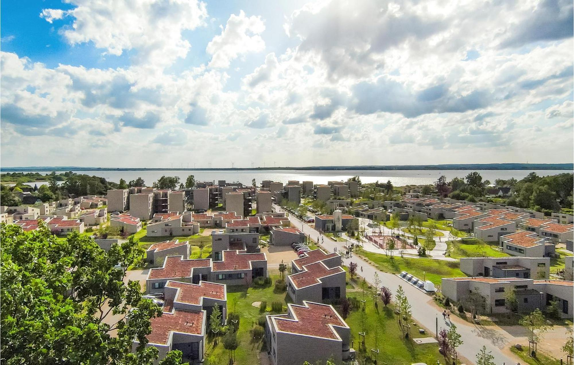 Beach Front Apartment In Lembruch-Duemmer See Экстерьер фото